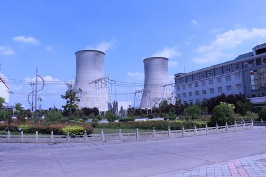 點擊查看詳細信息<br>標(biāo)題：某電廠涼水塔 閱讀次數(shù)：1947